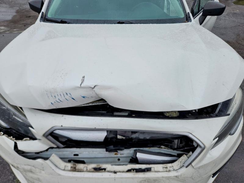 69670986 :رقم المزاد ، 4S3BNAB6XK3038368 vin ، 2019 Subaru Legacy مزاد بيع
