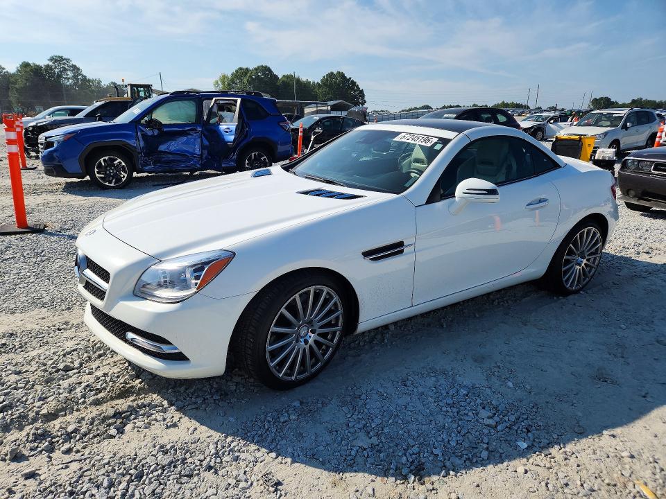 67245196 :رقم المزاد ، WDDPK5HA6EF083673 vin ، 2014 Mercedes-benz Slk مزاد بيع