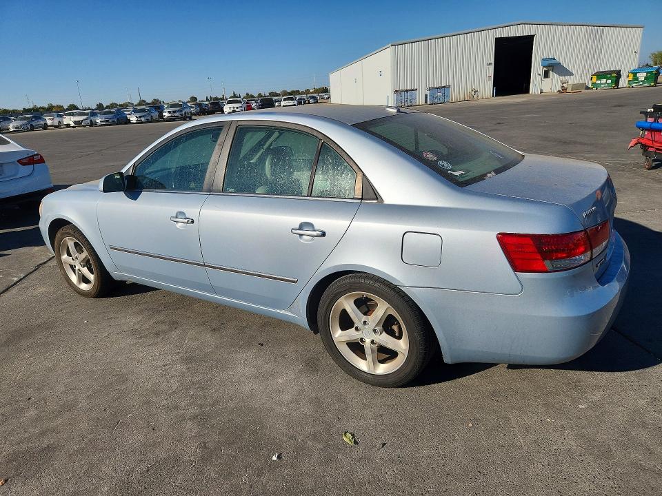 70011096 :رقم المزاد ، 5NPEU46CX8H330083 vin ، 2008 Hyundai Sonata مزاد بيع