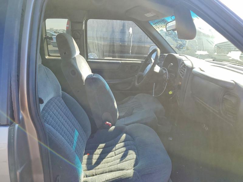 69437376 :رقم المزاد ، 1GCCS19W9Y8280261 vin ، 2000 Chevrolet S Truck مزاد بيع