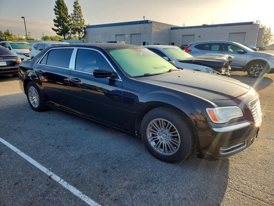 69549626 :رقم المزاد ، 2C3CCAAG3DH576175 vin ، 2013 Chrysler 300 مزاد بيع