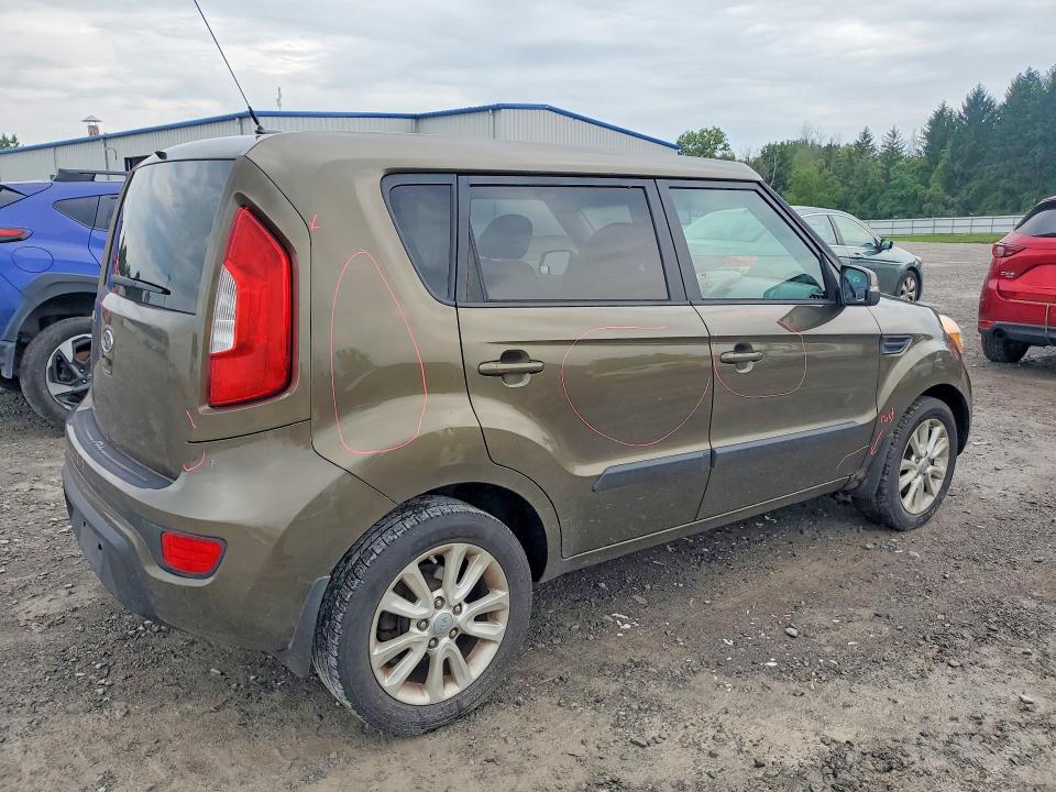 67905046 :رقم المزاد ، KNDJT2A65C7459899 vin ، 2012 Kia Soul مزاد بيع
