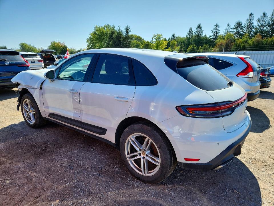 68765616 :رقم المزاد ، WP1AA2A53NLB05708 vin ، 2022 Porsche Macan مزاد بيع