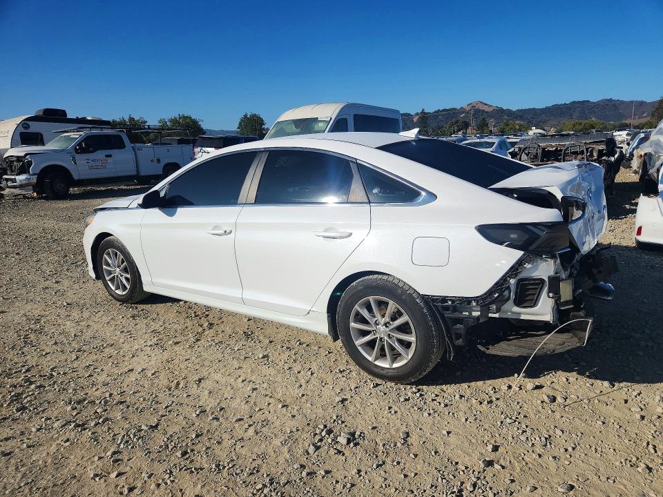 2018 Hyundai Sonata მანქანა იყიდება აუქციონზე, vin: 5NPE24AFXJH618666, აუქციონის ნომერი: 68875916