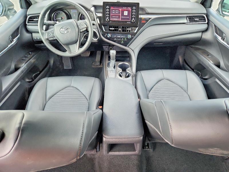 Продаж на аукціоні авто 2024 Toyota Camry, vin: 4T1G11AK6RU872279, номер лоту: 68517896
