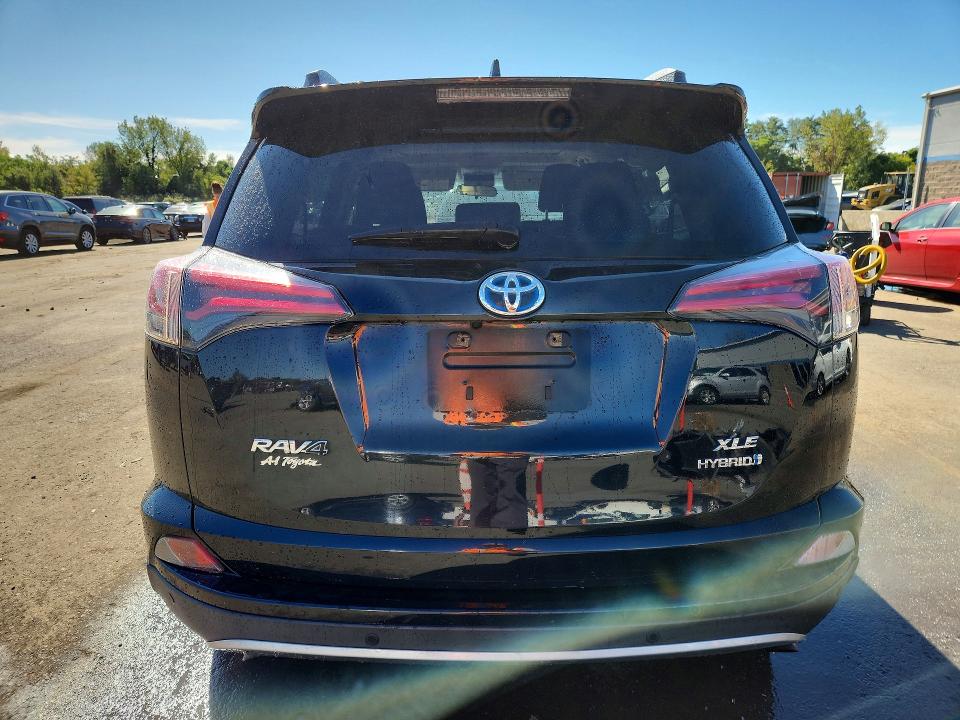 Продажа на аукционе авто 2018 Toyota Rav4 Hybrid, vin: JTMRJREV9JD209843, номер лота: 70230536