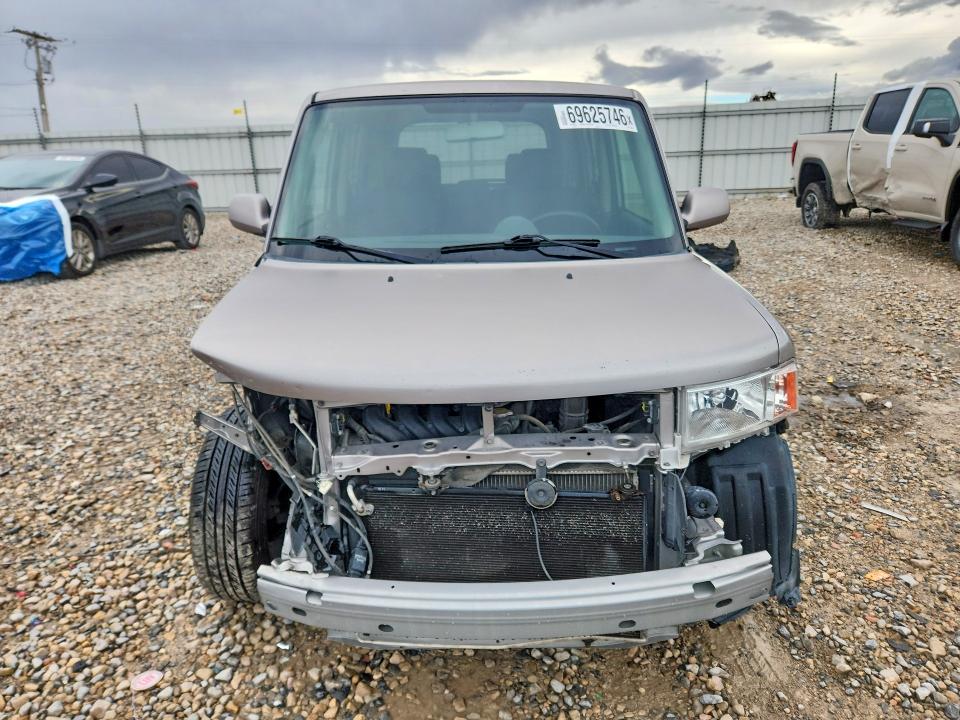 69625746 :رقم المزاد ، JTLKT334X64111080 vin ، 2006 Scion Xb مزاد بيع