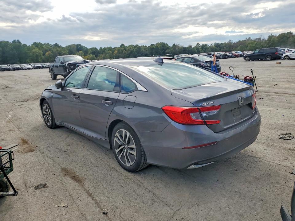 Продаж на аукціоні авто 2018 Honda Accord, vin: 1HGCV3F11JA006631, номер лоту: 71040706