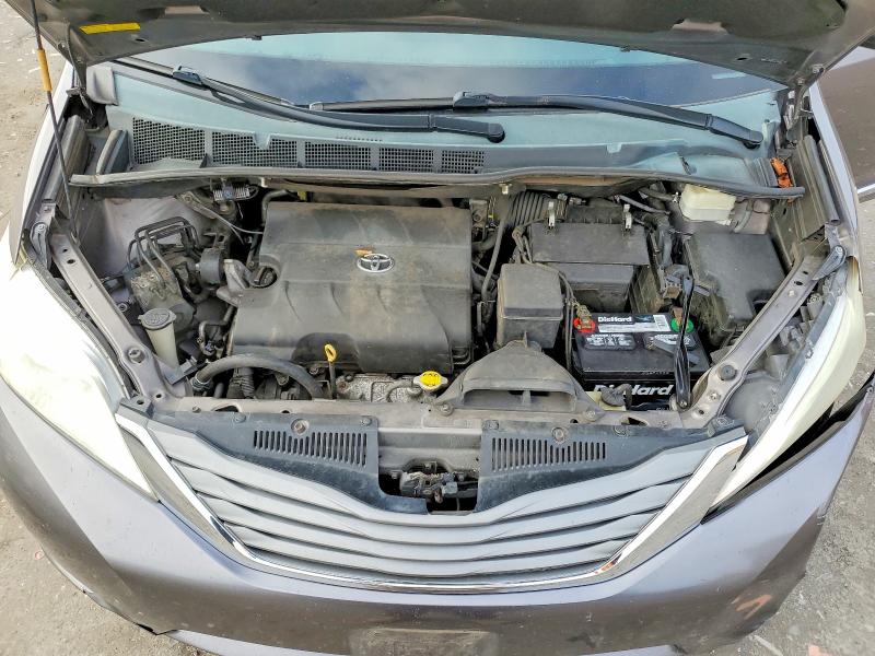Продажа на аукционе авто 2014 Toyota Sienna, vin: 5TDYK3DCXES428827, номер лота: 70607826