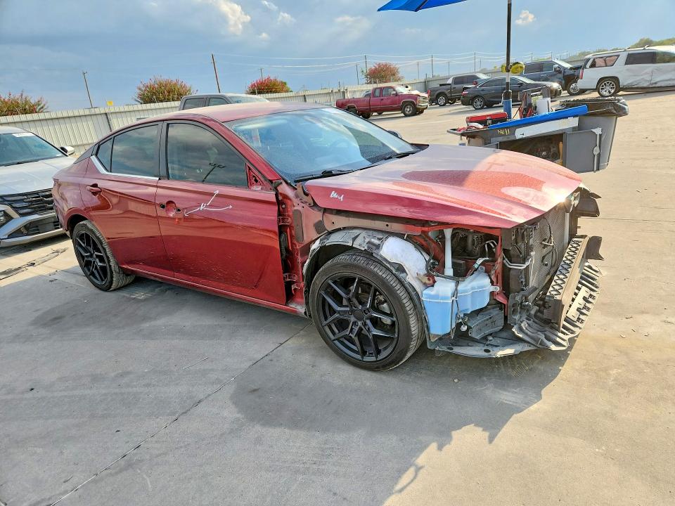 Продаж на аукціоні авто 2020 Nissan Altima, vin: 1N4BL4CV0LC242620, номер лоту: 70183606