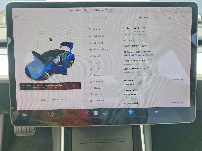 69182796 :رقم المزاد ، 5YJ3E1EB7JF135414 vin ، 2018 Tesla Model 3 مزاد بيع