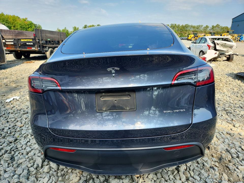 68700736 :رقم المزاد ، 7SAYGAEE4PF844193 vin ، 2023 Tesla Model Y مزاد بيع