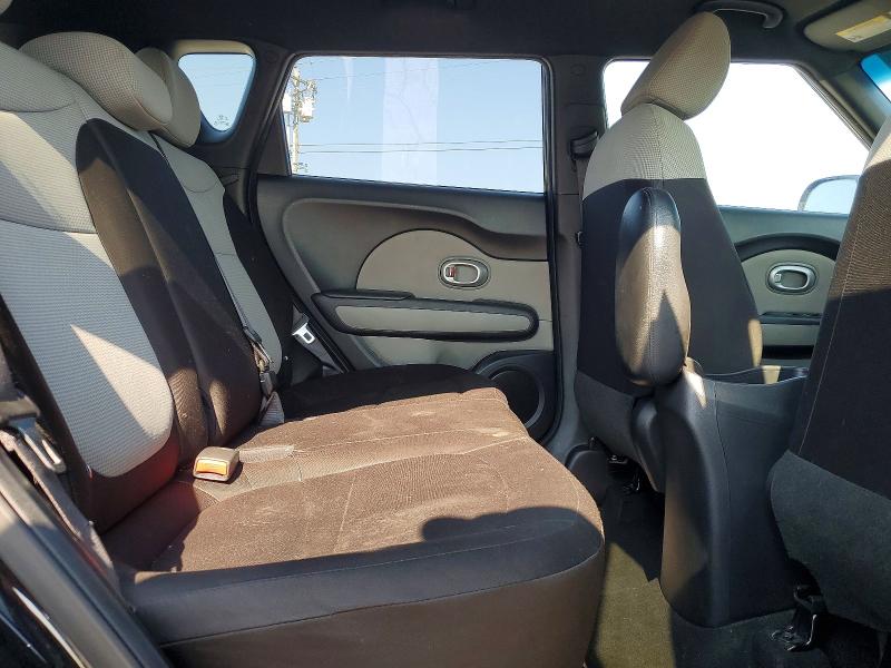 67989776 :رقم المزاد ، KNDJN2A20G7398927 vin ، 2016 Kia Soul مزاد بيع