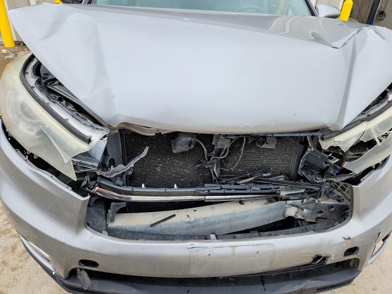 Продажа на аукционе авто 2016 Toyota Highlander, vin: 5TDDKRFH6GS319214, номер лота: 69766796