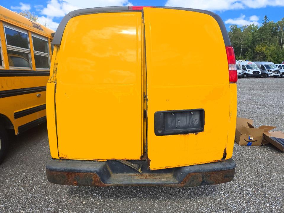 Продажа на аукционе авто 2015 Chevrolet Express 3500, vin: 1GCZGTCF2F1135536, номер лота: 69180716