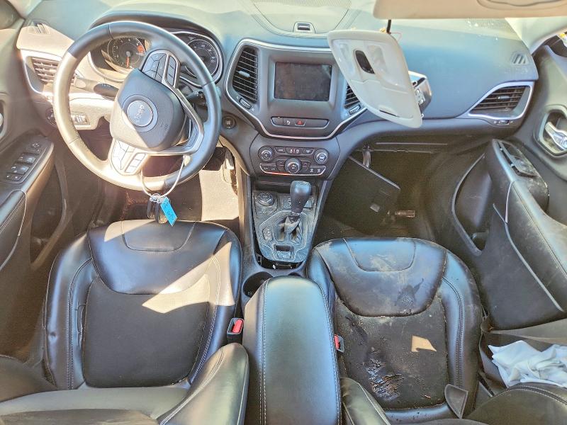 68843436 :رقم المزاد ، 1C4PJMLB4KD423773 vin ، 2019 Jeep Cherokee مزاد بيع