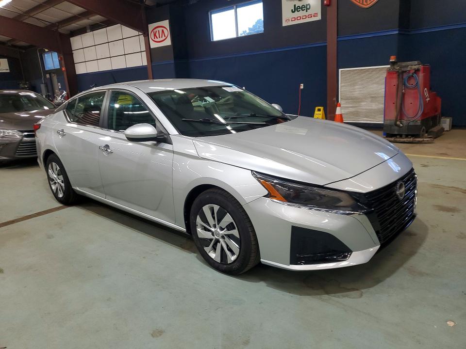 2023 Nissan Altima მანქანა იყიდება აუქციონზე, vin: 1N4BL4BV4PN325107, აუქციონის ნომერი: 69585596