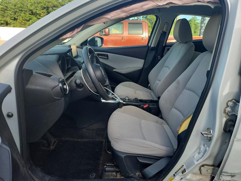 68492576 :رقم المزاد ، 3MYDLBYV9KY518963 vin ، 2019 Toyota Yaris مزاد بيع
