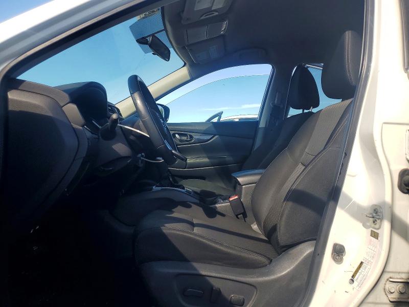 Продаж на аукціоні авто 2017 Nissan Rogue, vin: KNMAT2MT5HP527031, номер лоту: 68416436