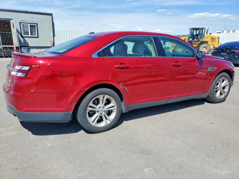 2015 Ford Taurus მანქანა იყიდება აუქციონზე, vin: 1FAHP2H83FG199734, აუქციონის ნომერი: 67521096
