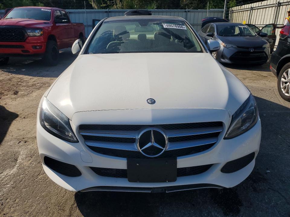 2015 Mercedes-benz C მანქანა იყიდება აუქციონზე, vin: 55SWF4JB6FU052970, აუქციონის ნომერი: 69578906