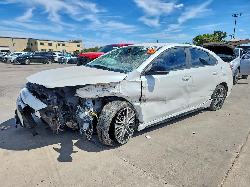 Продажа на аукционе авто 2022 Kia Forte, vin: 3KPF54AD3NE493854, номер лота: 70976186