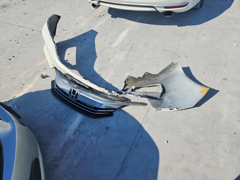 Продажа на аукционе авто 2017 Honda Accord, vin: 1HGCR2F13HA057332, номер лота: 69548026