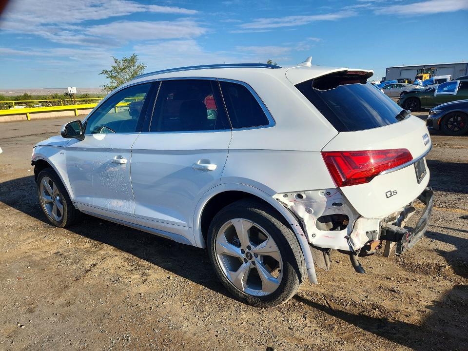 67985606 :رقم المزاد ، WA1EAAFY2N2028281 vin ، 2022 Audi Q5 مزاد بيع