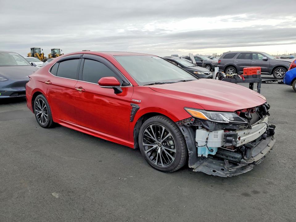 2020 Toyota Camry მანქანა იყიდება აუქციონზე, vin: 4T1J31AK1LU019358, აუქციონის ნომერი: 67542706