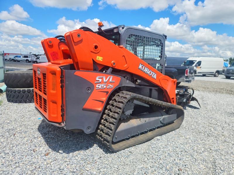 67221486 :رقم المزاد ، KBCZ063CHL1A49833 vin ، 2020 Kubota Svl95-2s مزاد بيع