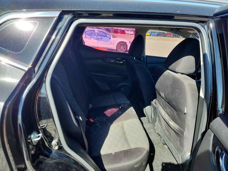 67651356 :رقم المزاد ، JN1BJ1CRXJW283563 vin ، 2018 Nissan Rogue Sport مزاد بيع