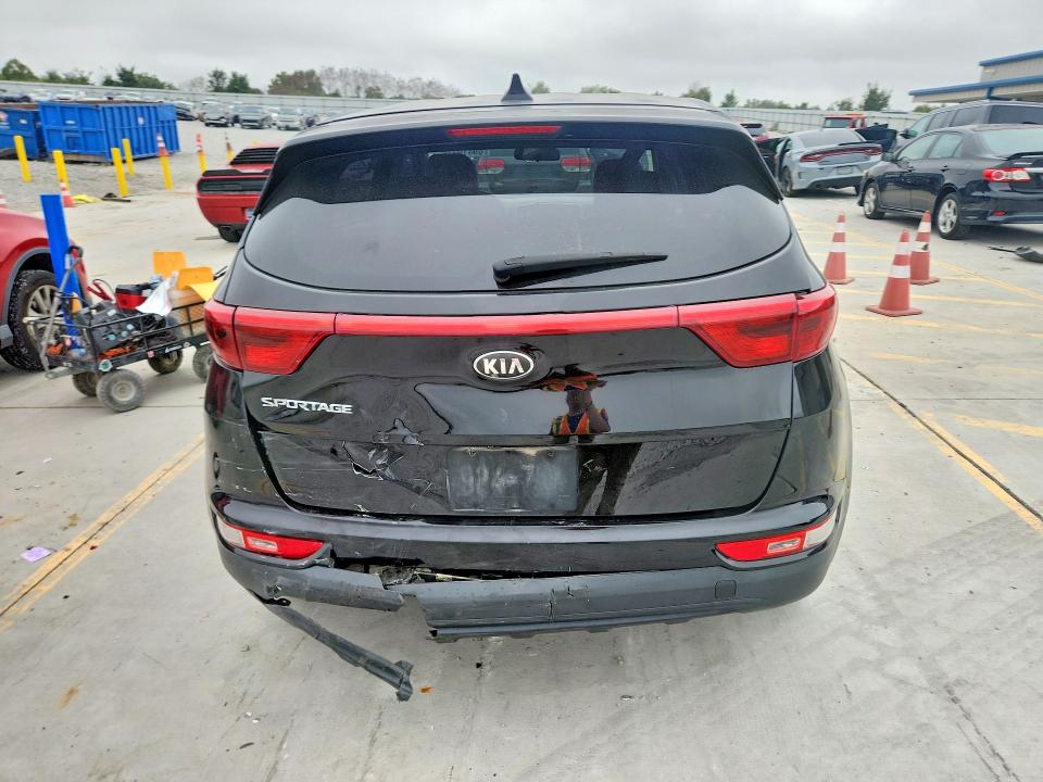 69419316 :رقم المزاد ، KNDPMCAC7H7032833 vin ، 2017 Kia Sportage مزاد بيع
