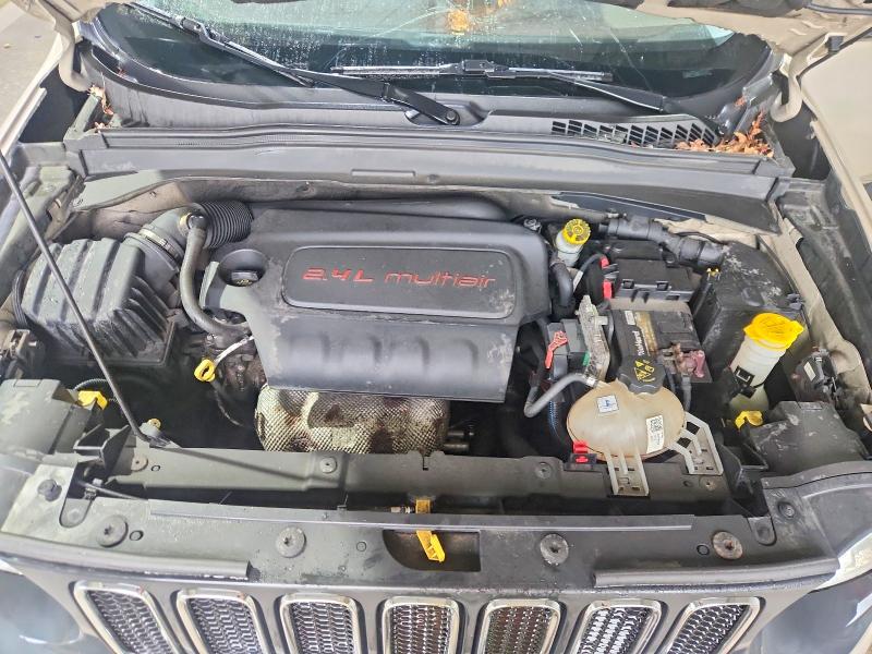 2015 Jeep Renegade მანქანა იყიდება აუქციონზე, vin: ZACCJBBTXFPB37186, აუქციონის ნომერი: 66805966