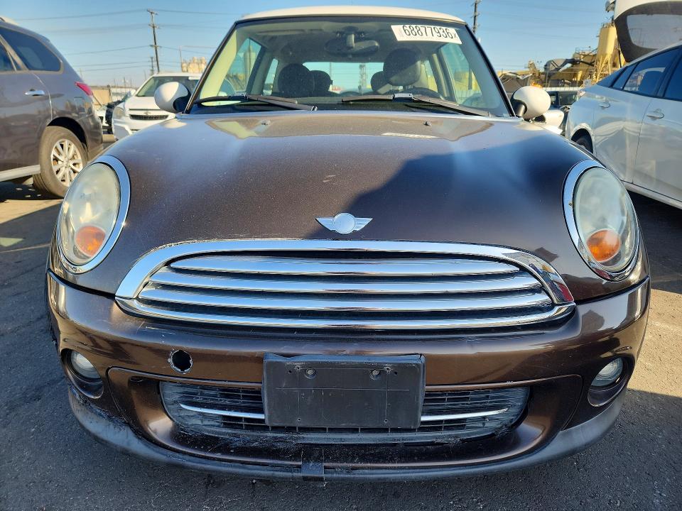 2011 Mini Cooper მანქანა იყიდება აუქციონზე, vin: WMWSU3C51BT096452, აუქციონის ნომერი: 68877936