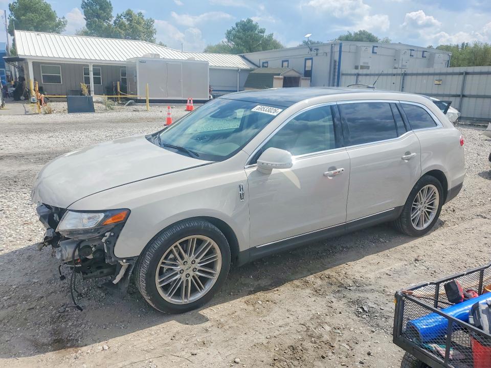 Продажа на аукционе авто 2019 Lincoln Mkt, vin: 2LMHJ5AT2KBL00727, номер лота: 69533026