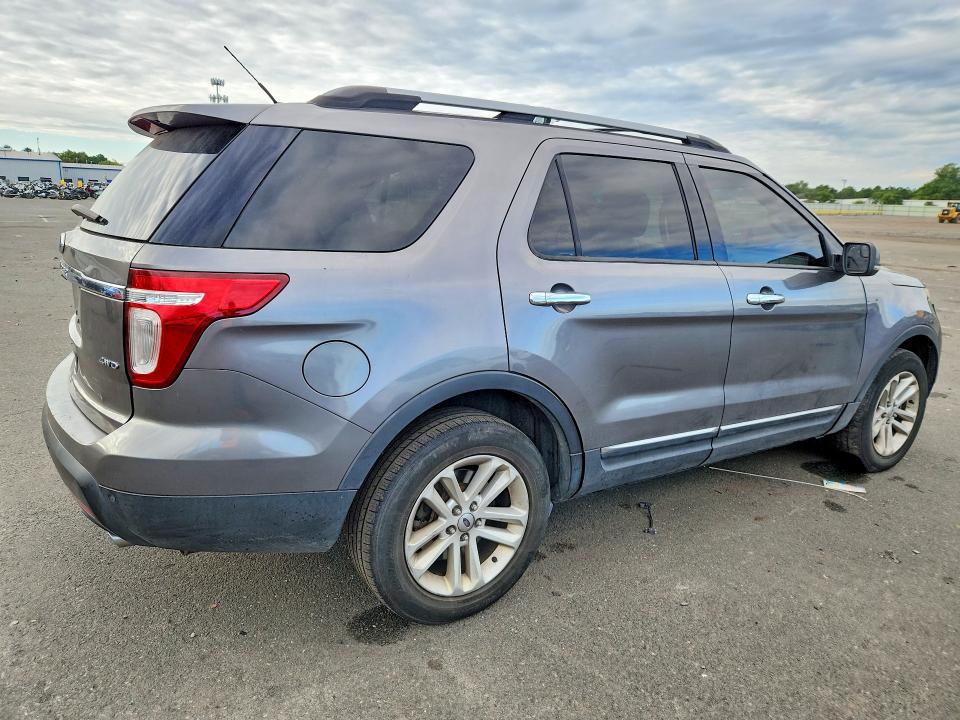 69434956 :رقم المزاد ، 1FMHK8D8XBGA29362 vin ، 2011 Ford Explorer مزاد بيع