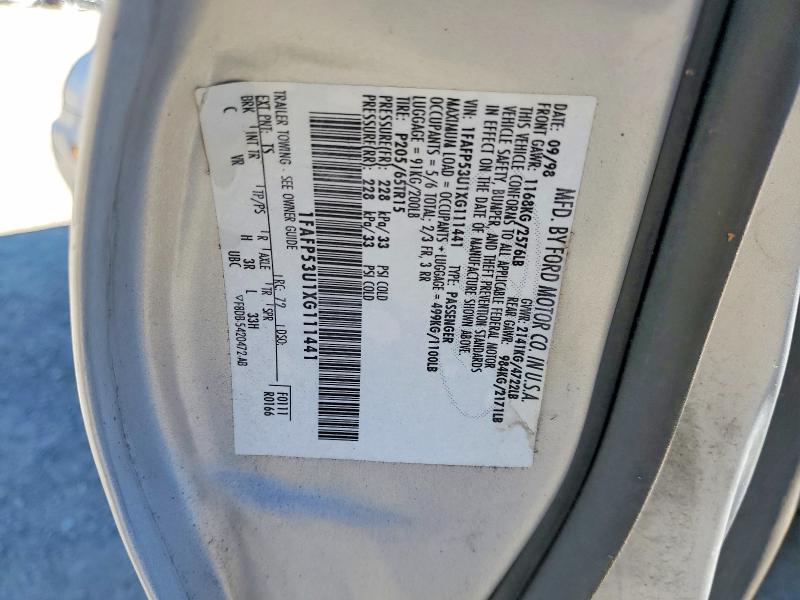 69456256 :رقم المزاد ، 1FAFP53U1XG111441 vin ، 1999 Ford Taurus مزاد بيع