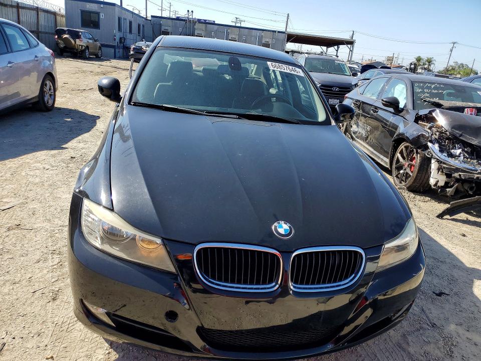 66857646 :رقم المزاد ، WBAPH5C54AA440288 vin ، 2010 Bmw 328 مزاد بيع