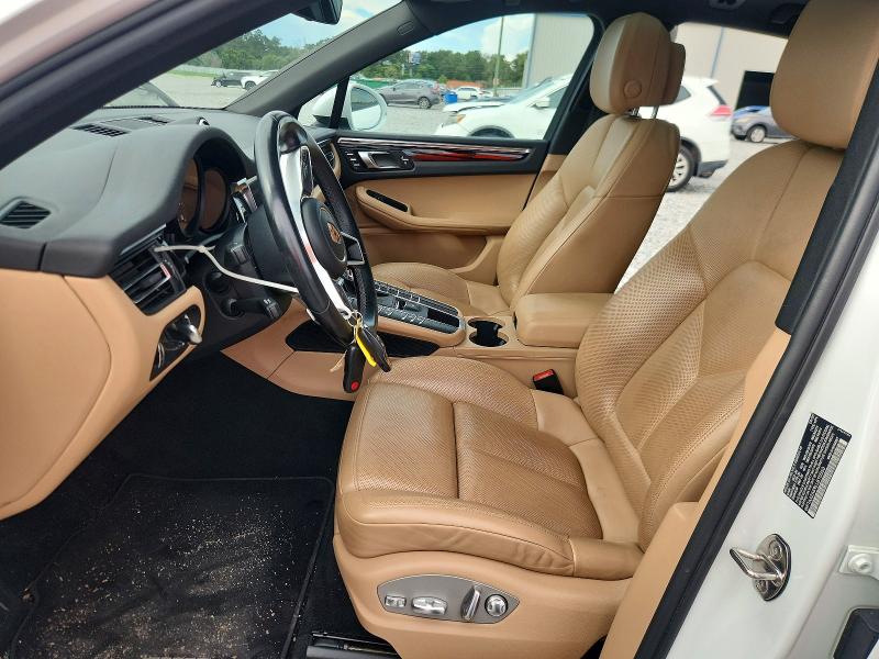 68789246 :رقم المزاد ، WP1AA2A59LLB15060 vin ، 2020 Porsche Macan مزاد بيع