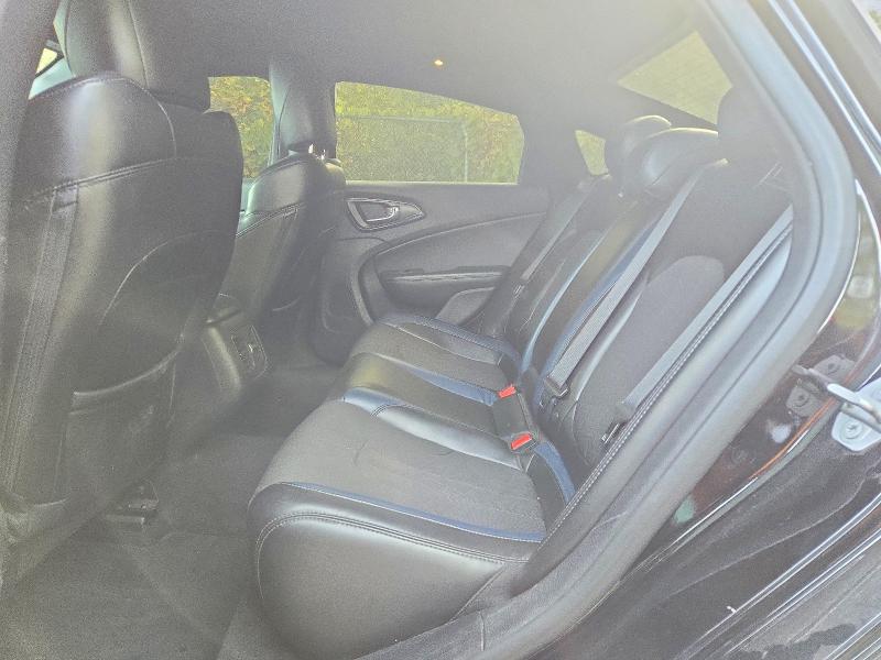 Продажа на аукционе авто 2015 Chrysler 200, vin: 1C3CCCBG3FN707321, номер лота: 69399096