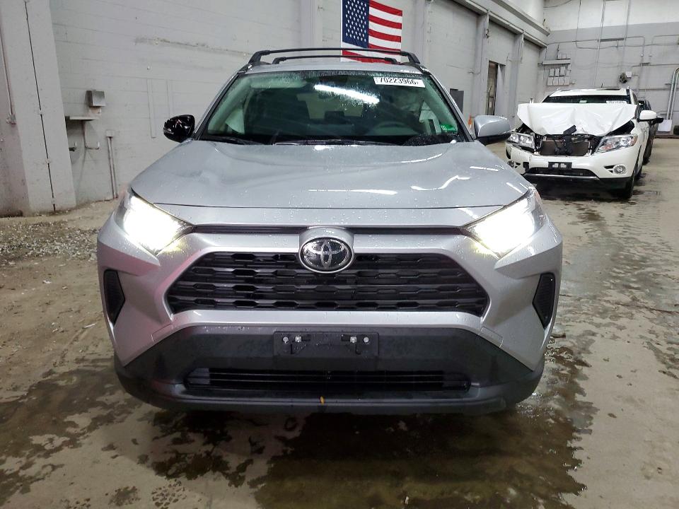 Auction sale of the 2025 Toyota Rav4 Hybrid, vin: JTMRWRFV8SJ085146, lot number: 70223966