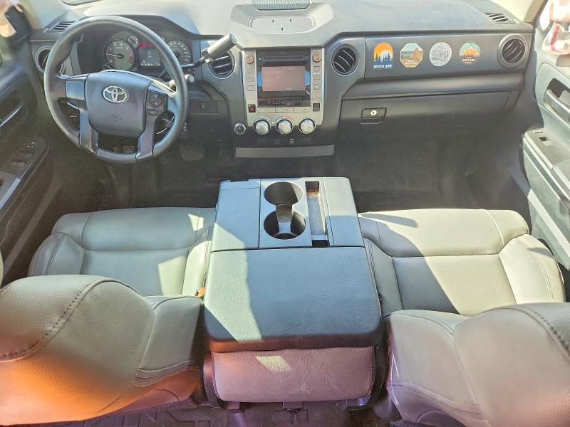 67409556 :رقم المزاد ، 5TFUM5F13HX071974 vin ، 2017 Toyota Tundra مزاد بيع