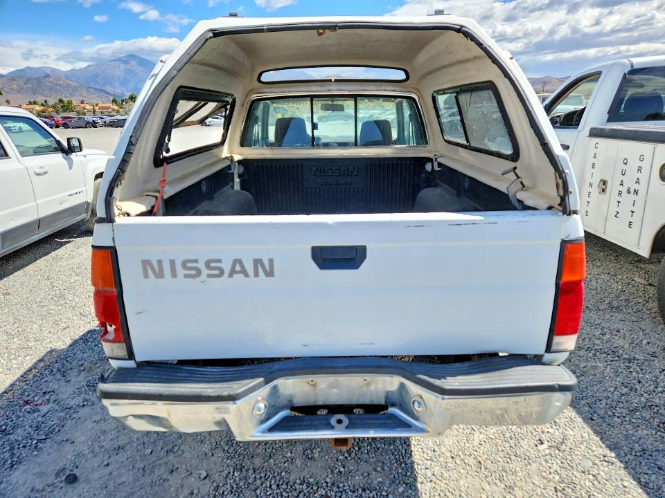 1992 Nissan Truck მანქანა იყიდება აუქციონზე, vin: 1N6HD16Y8NC333155, აუქციონის ნომერი: 70947896
