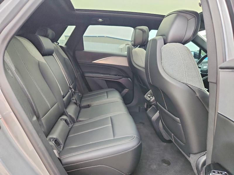 Продажа на аукционе авто 2024 Cadillac Lyriq, vin: 1GYKPMRK5RZ104003, номер лота: 68192436