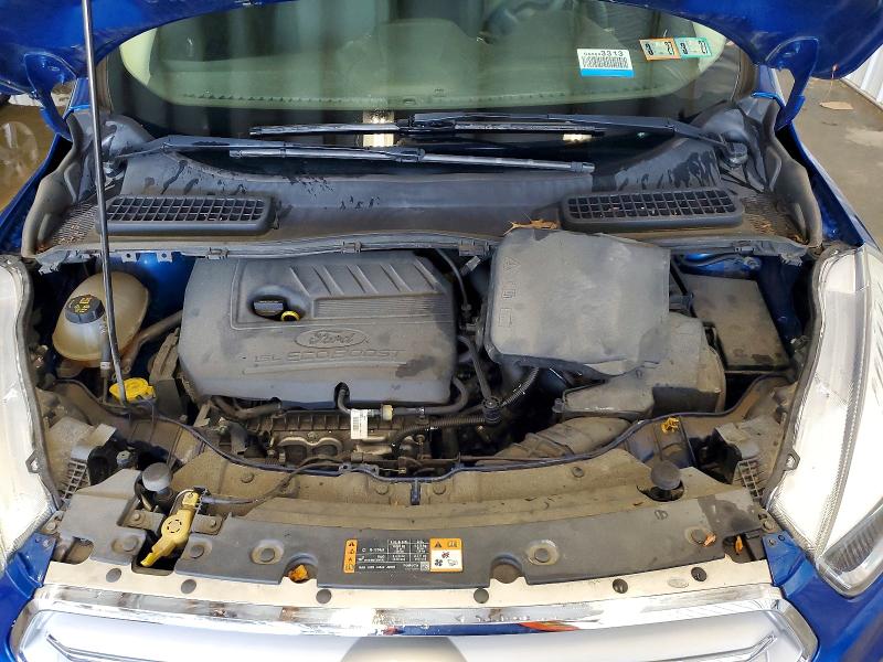 69392096 :رقم المزاد ، 1FMCU0GD7KUA93441 vin ، 2019 Ford Escape مزاد بيع