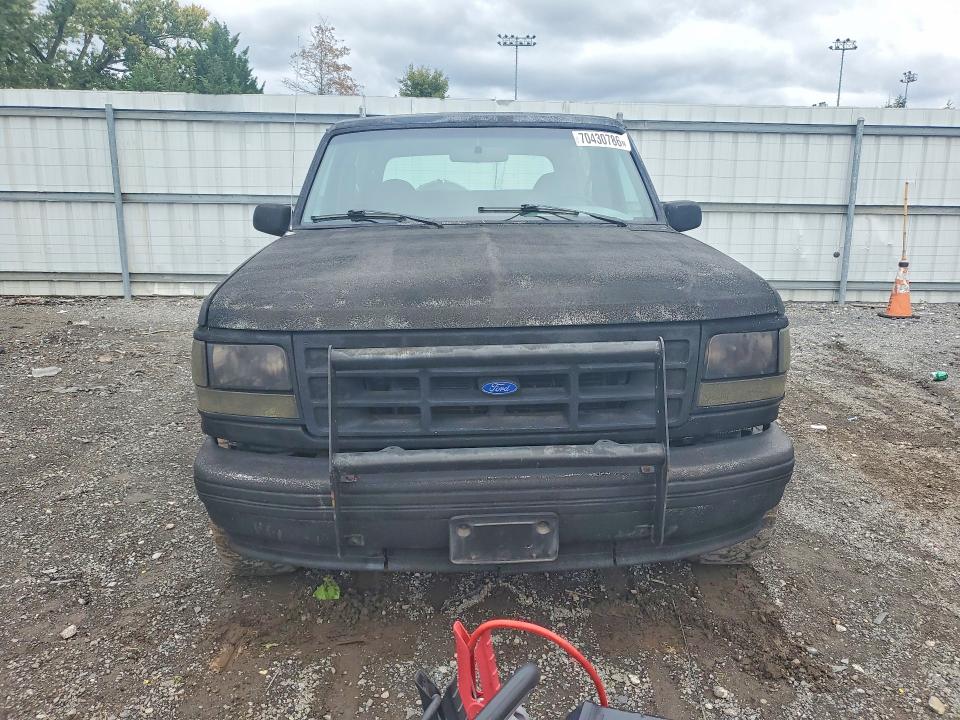 70430786 :رقم المزاد ، 1FMEU15H2SLA00108 vin ، 1995 Ford Bronco مزاد بيع