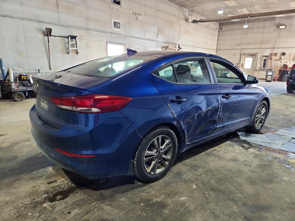 Продажа на аукционе авто 2018 Hyundai Elantra, vin: 5NPD84LF0JH220096, номер лота: 70504446