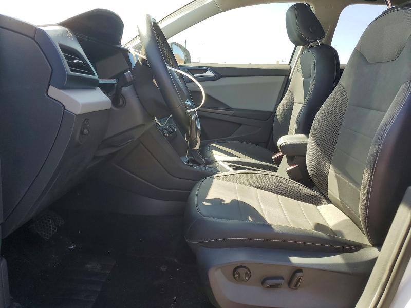 Продажа на аукционе авто 2022 Volkswagen Taos, vin: 3VVRX7B26NM040258, номер лота: 67370306