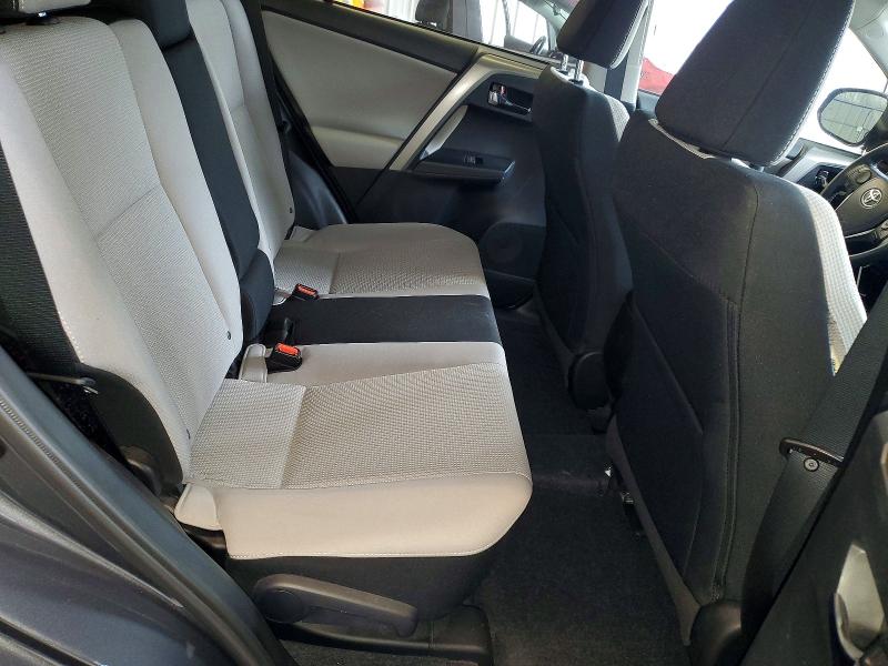 Продажа на аукционе авто 2017 Toyota Rav4, vin: 2T3RFREVXHW677238, номер лота: 69352046