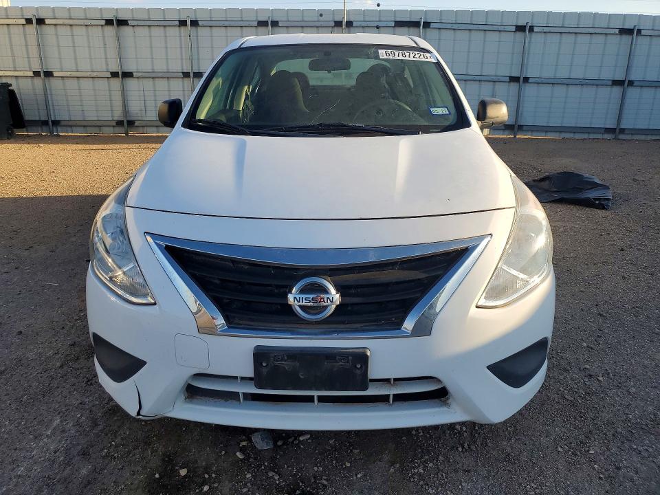 69787226 :رقم المزاد ، 3N1CN7AP7FL837829 vin ، 2015 Nissan Versa مزاد بيع